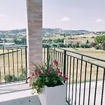 Le Colline Del Conero Πανσιόν 3*