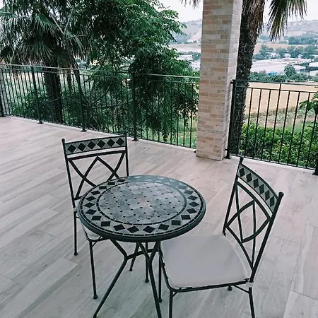 בית הארחה Le Colline Del Conero