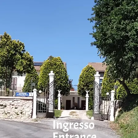Le Colline Del Conero Penzion Montegallo (Ancona)